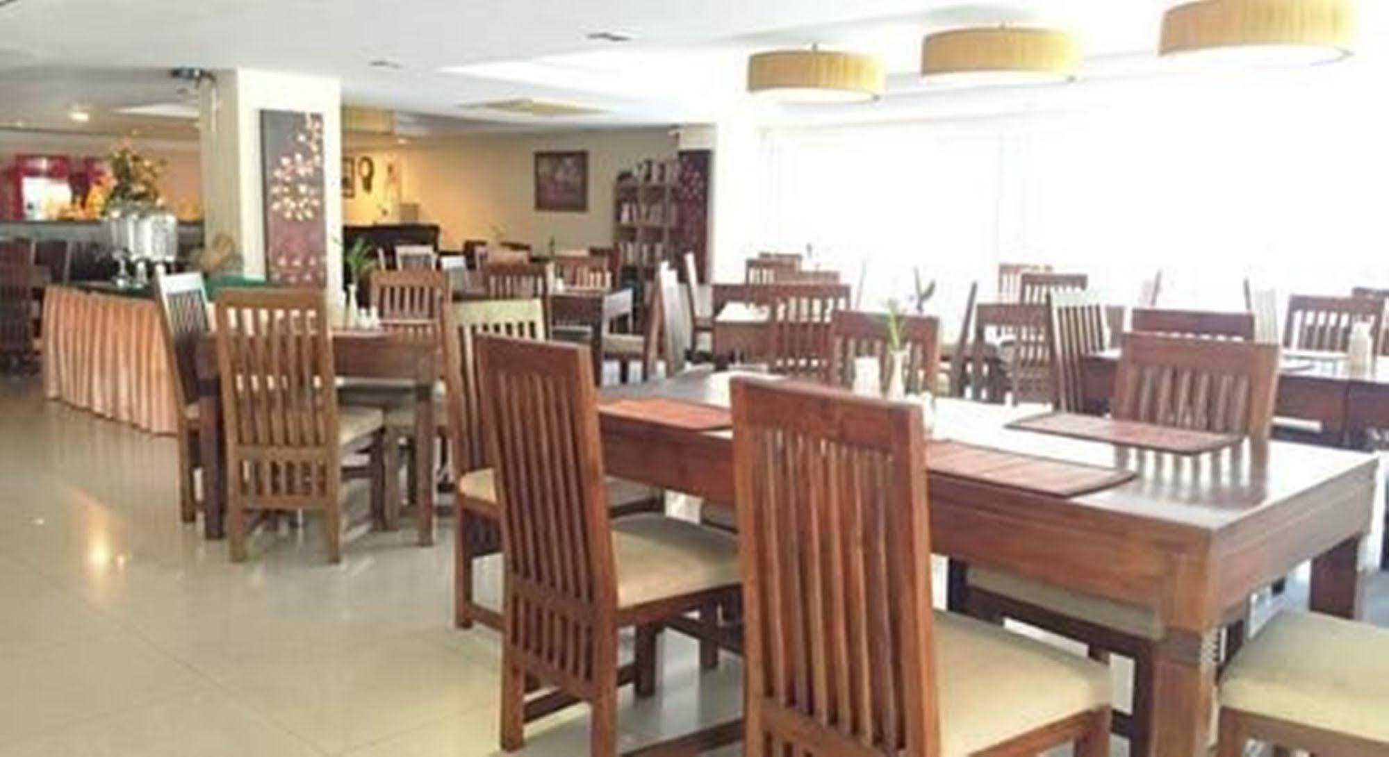 Tanawit Hotel & Spa HHQ Exterior foto